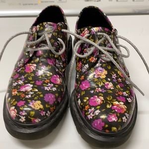 Doc Martens oxfords roses